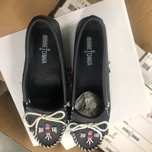 Brand New Minnetonka Women’s Flats Loafers